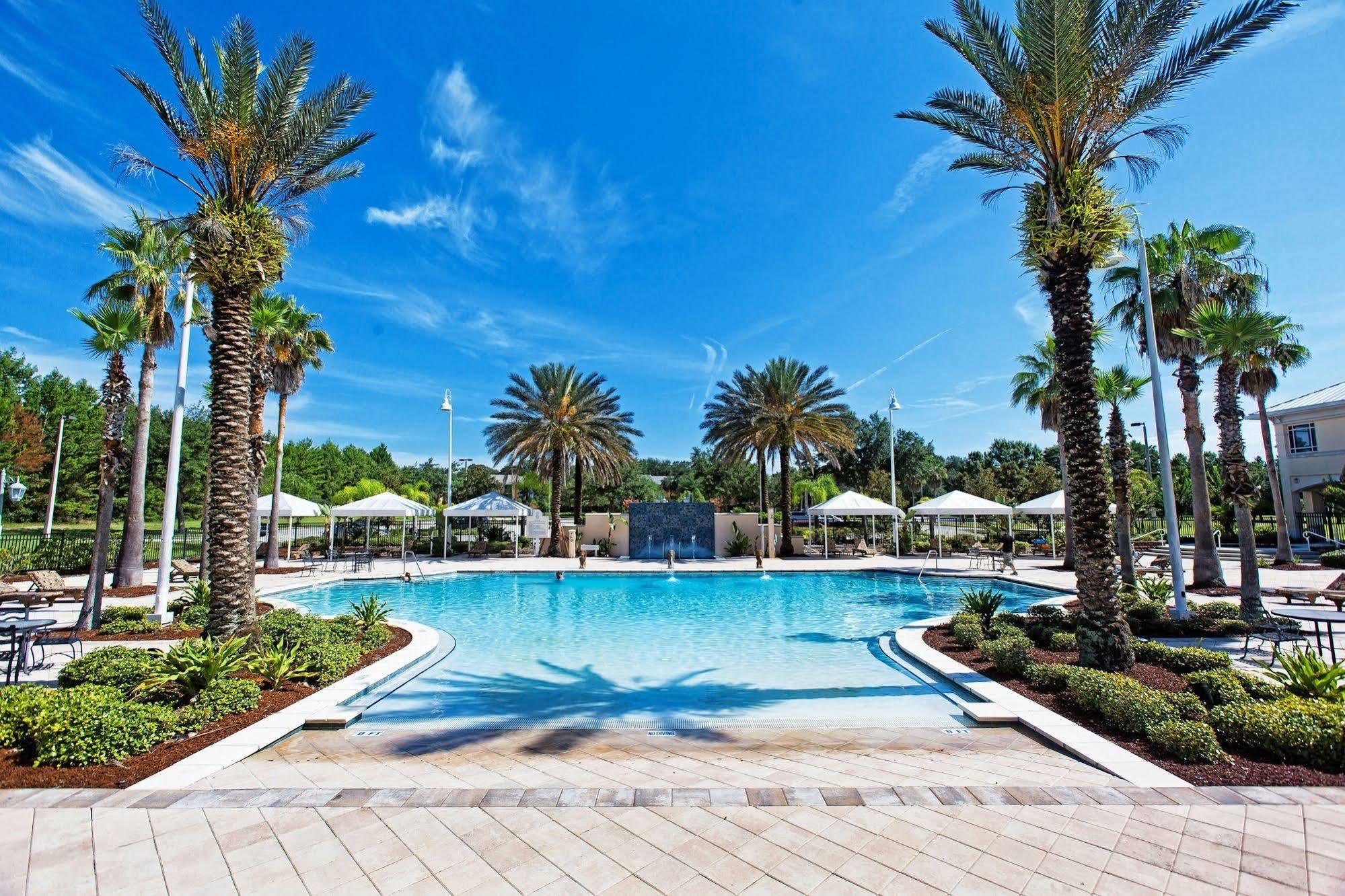 Monumental Hotel Orlando Williamsburg Exterior photo